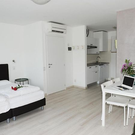 Residence Parco Lago Di Garda Malcesine Exterior photo