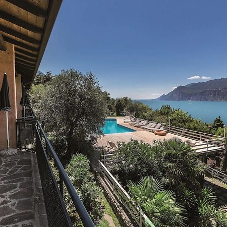 Residence Parco Lago Di Garda Malcesine Exterior photo