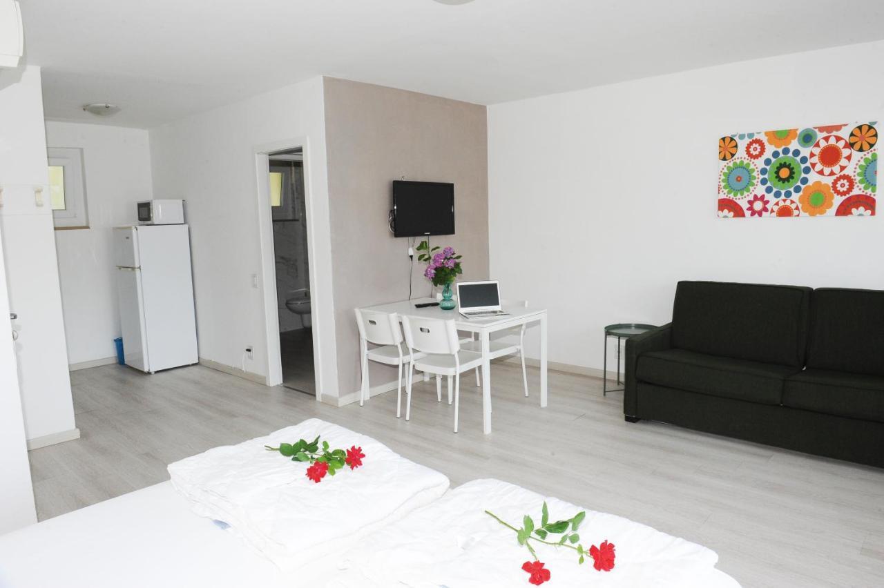 Residence Parco Lago Di Garda Malcesine Exterior photo