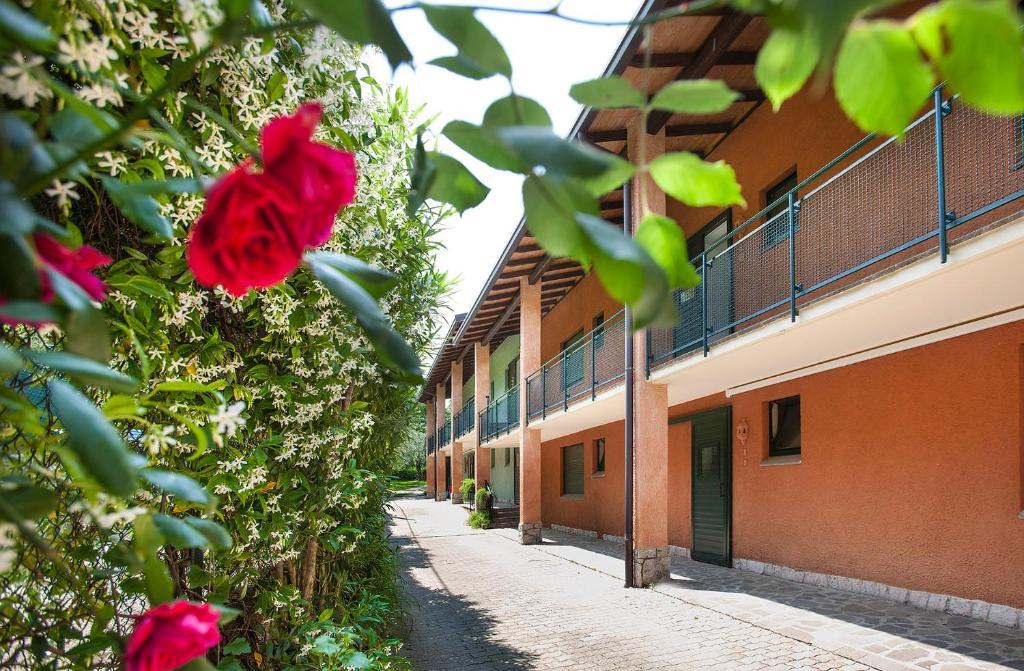 Residence Parco Lago Di Garda Malcesine Exterior photo