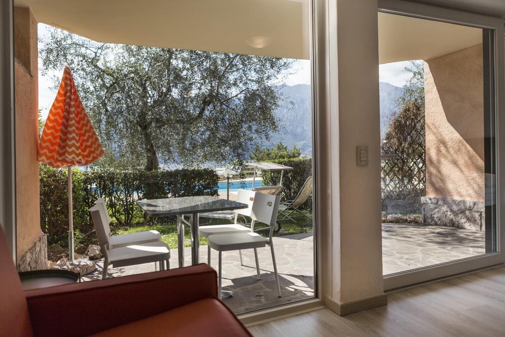 Residence Parco Lago Di Garda Malcesine Exterior photo