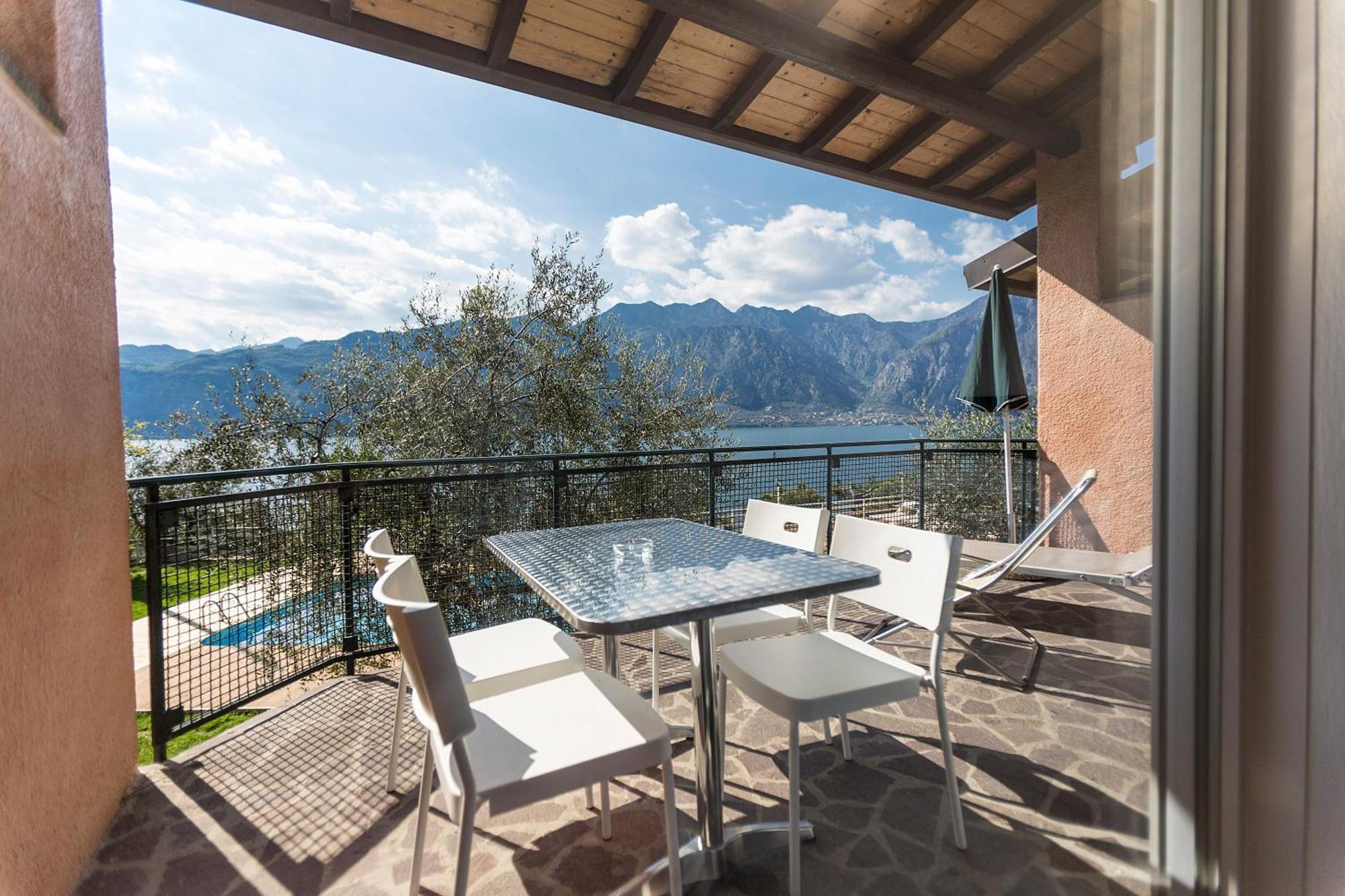 Residence Parco Lago Di Garda Malcesine Exterior photo