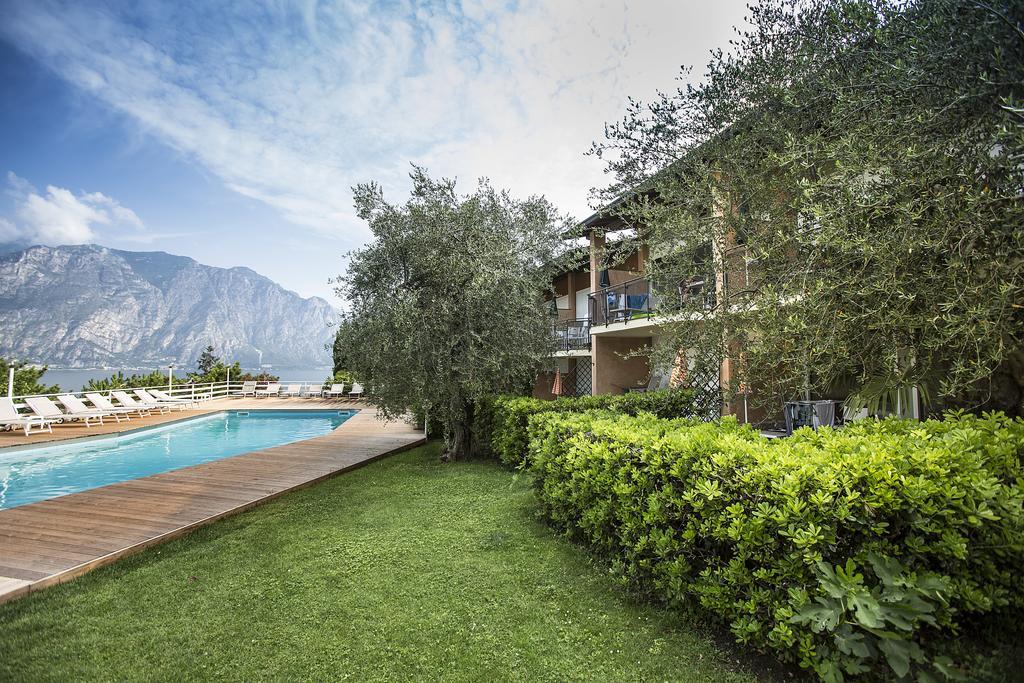 Residence Parco Lago Di Garda Malcesine Exterior photo