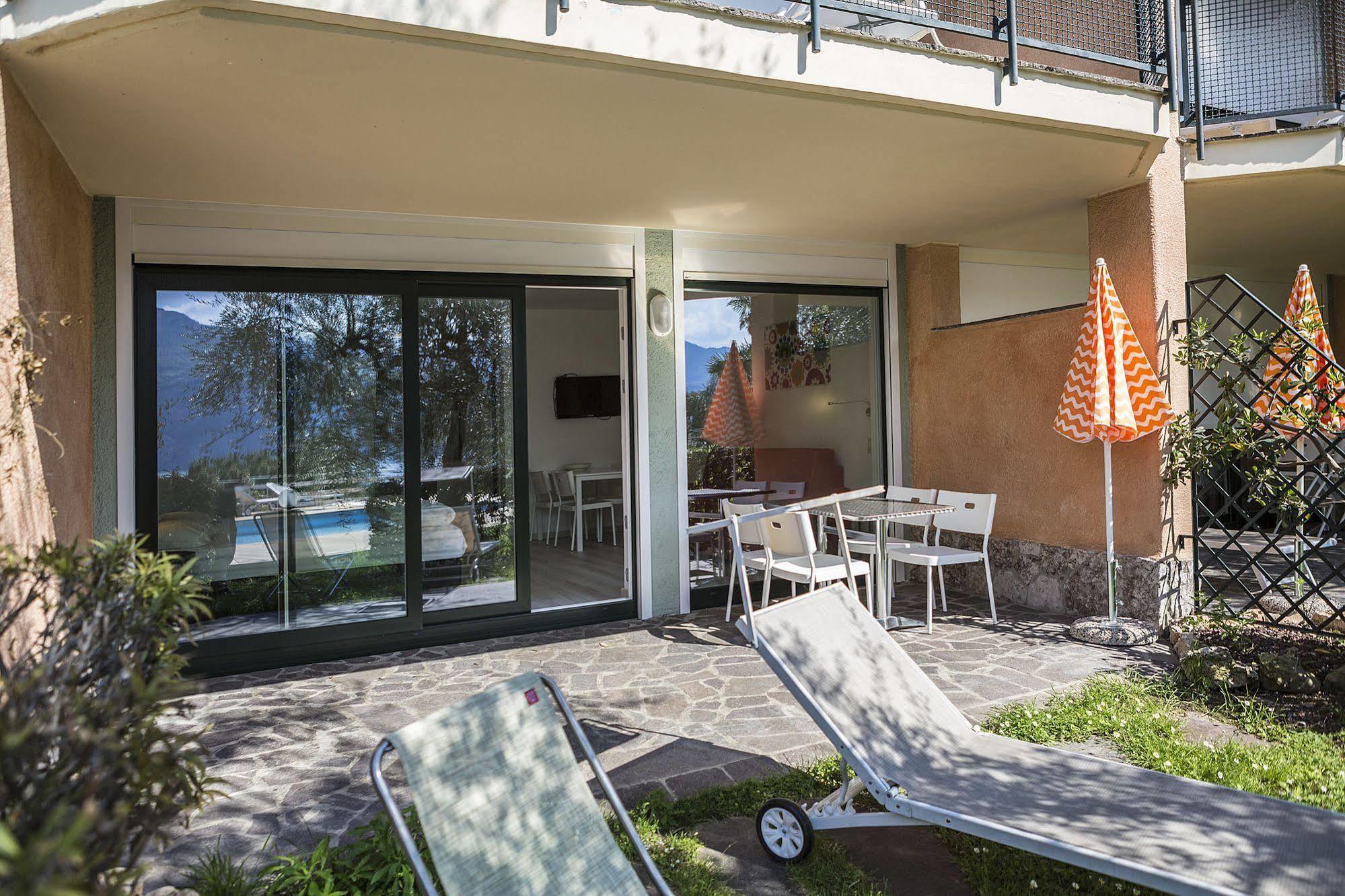 Residence Parco Lago Di Garda Malcesine Exterior photo